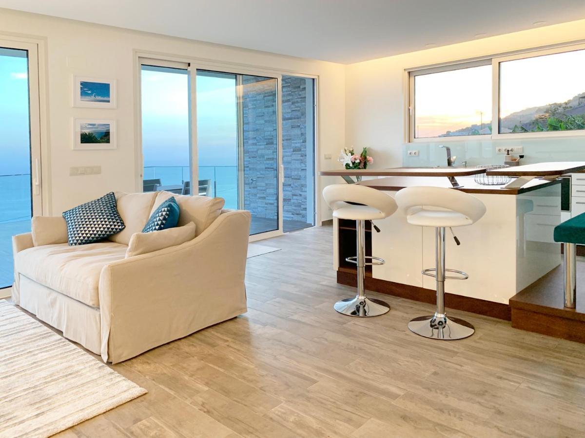 Holiday Apartment Ocean View Рибейра-Брава Экстерьер фото